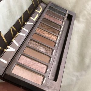 Naked Pallete - Urban Decay (Barely Used)